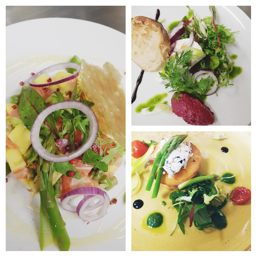 Assortiment de plats et d'entrées de la carte